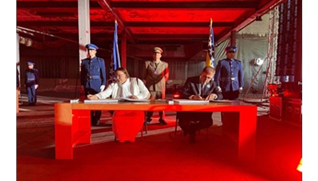 Başkan Tugay Bosna’da Srebrenitsa Katliamı’nın kurbanlarını andı
