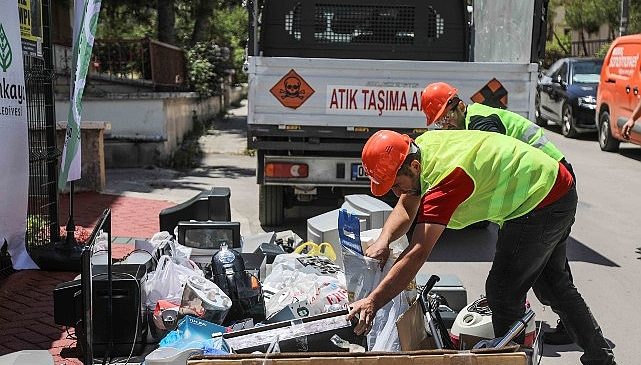 Çankaya’da Elektronik Atıklar Geri Dönüşüme Kazandırılıyor